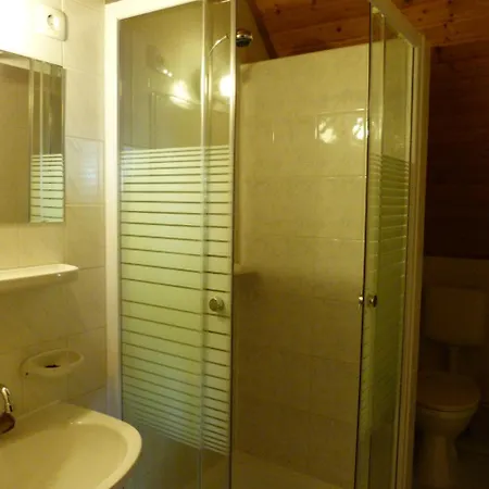 Ferienhaus Horizont Nyaralohaz Vonyarcvashegy