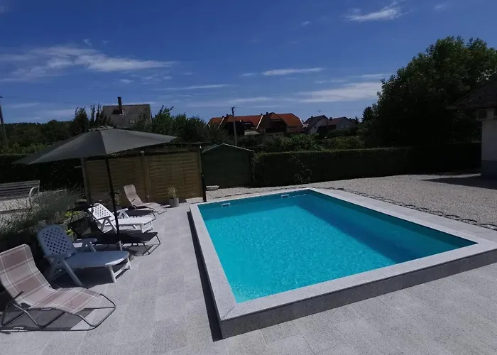 Horizont Nyaralohaz Feriehus *