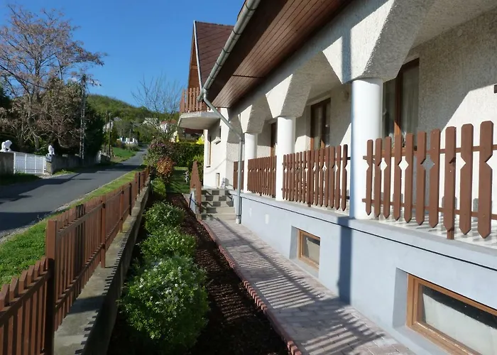 Feriehus Horizont Nyaralohaz Vonyarcvashegy